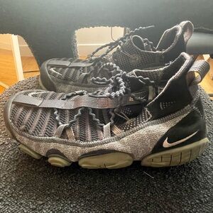 Nike ISPA Link (Black, Grey, Olive bottom)